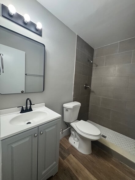 More Photos Of 7810 SW 10th St, North Lauderdale Multifamily For Sale