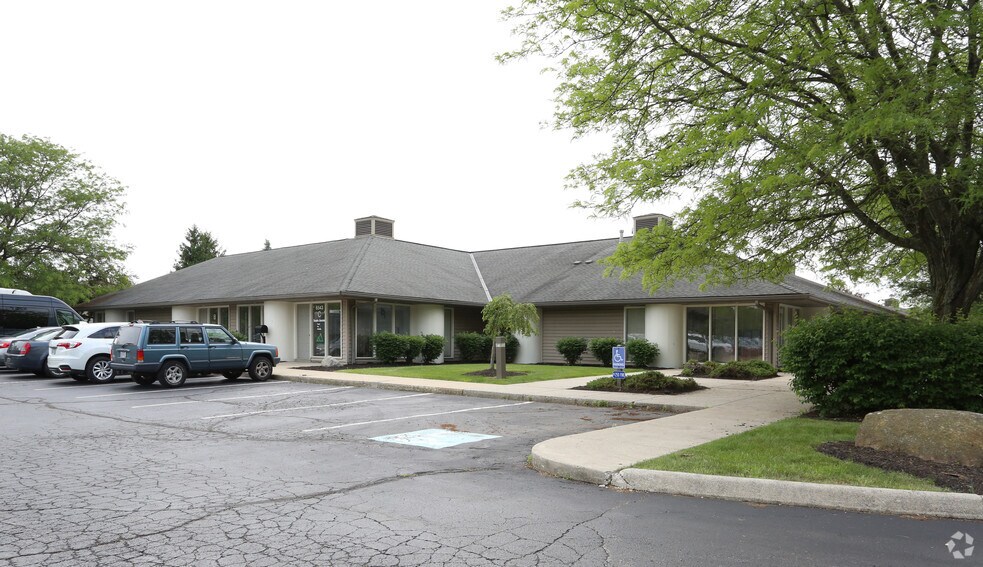 More Photos Of 6543 Commerce Pky, Dublin Office For Lease