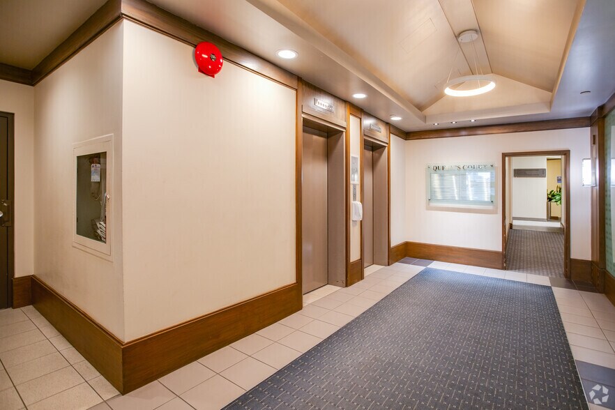 More Photos Of 625 Agnes St, New Westminster Office For Lease