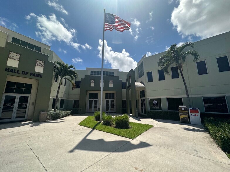 Primary Photo Of 1200 S Rogers Cir, Boca Raton Warehouse For Lease