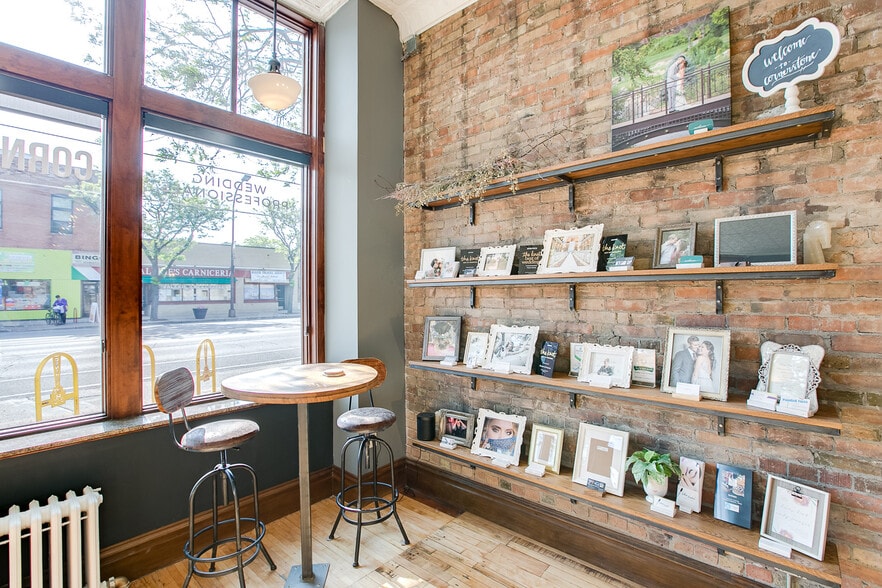 More Photos Of 2220-2226 N Central Ave, Saint Anthony Storefront Retail Office For Lease