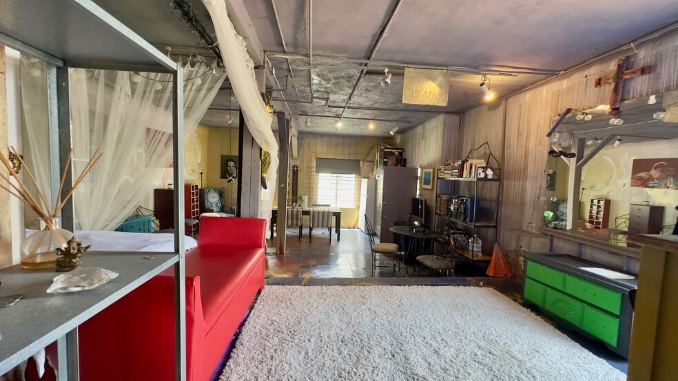 More Photos Of 1920 Kent St, Los Angeles Apartments For Sale
