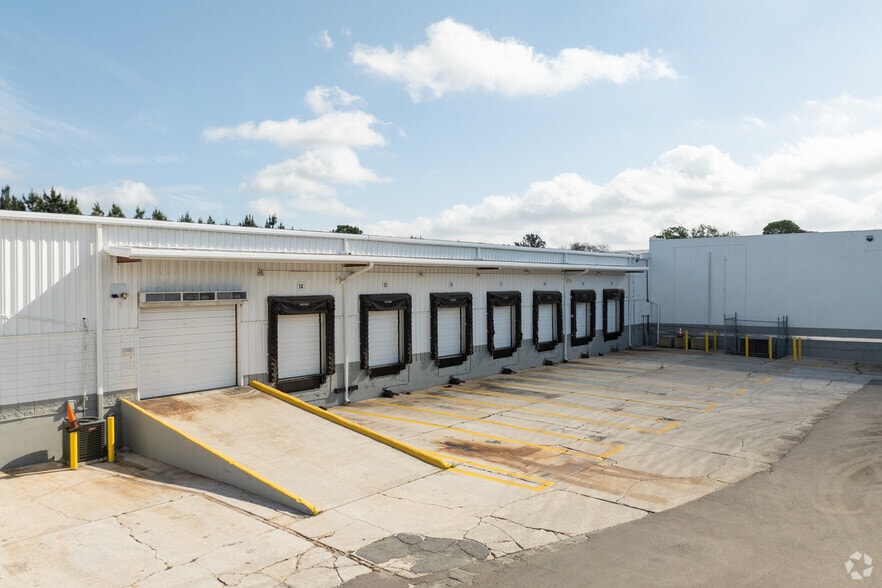 More Photos Of 5545 Shawland Rd, Jacksonville Refrigeration Cold Storage For Sale