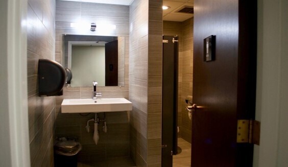 More Photos Of 105 W Madison St, Chicago Office Residential For Lease