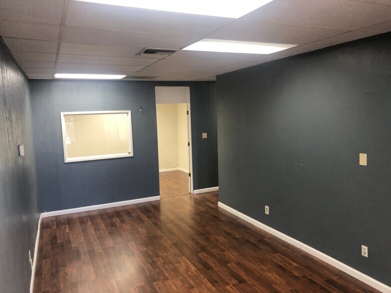 More Photos Of 3033 Moorpark Ave, San Jose Office For Lease