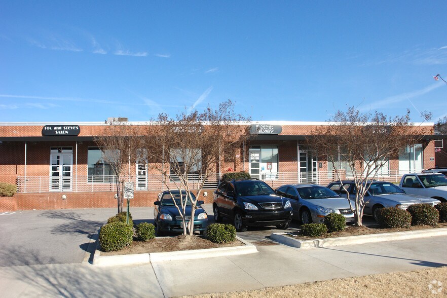 More Photos Of 717 Lady St, Columbia Storefront Retail Office For Lease