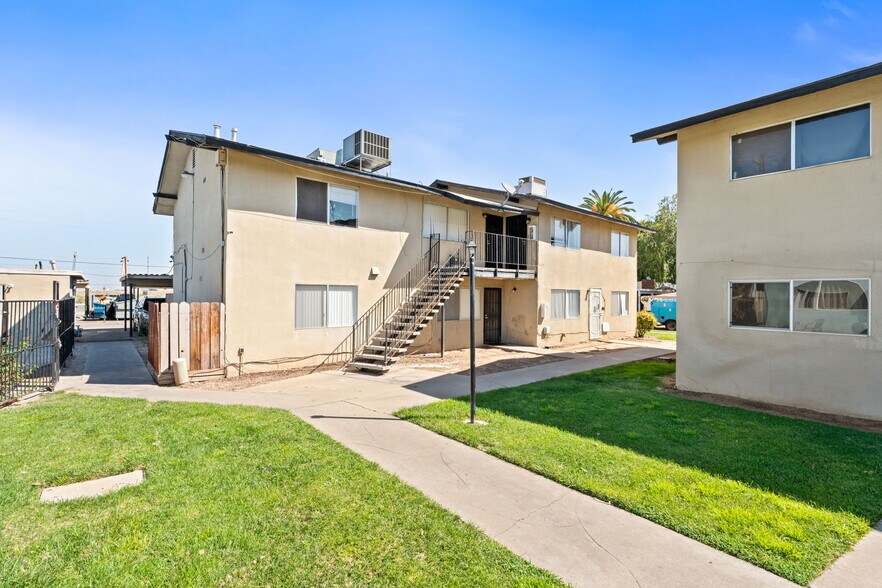 More Photos Of 475 N Manila Ave, Fresno Apartments For Sale