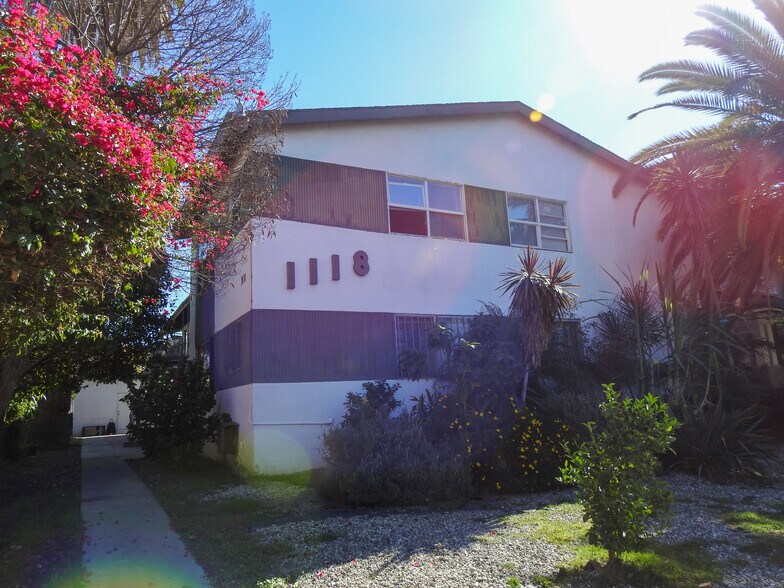 More Photos Of 1118 S Lake, Los Angeles Apartments For Sale