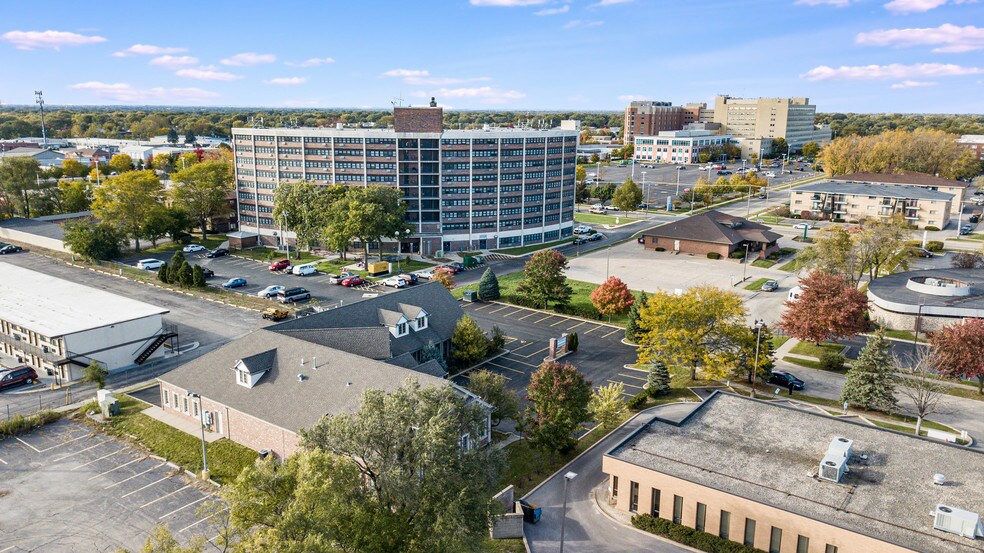 More Photos Of 30 Uno Cir, Joliet Medical For Lease