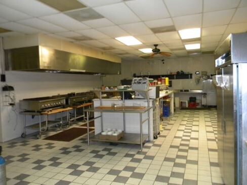 More Photos Of 2640 SE CR 255 Rd, Lee Restaurant For Sale