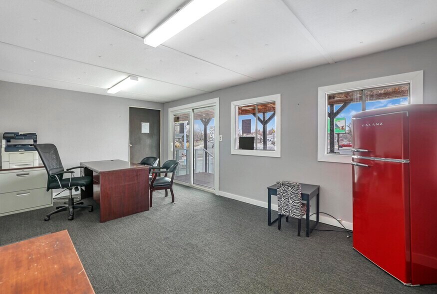 More Photos Of 162 Washington St, Twin Falls Land For Lease