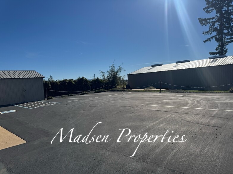 More Photos Of 1115 Ewald Ct, Paradise Manufacturing For Lease