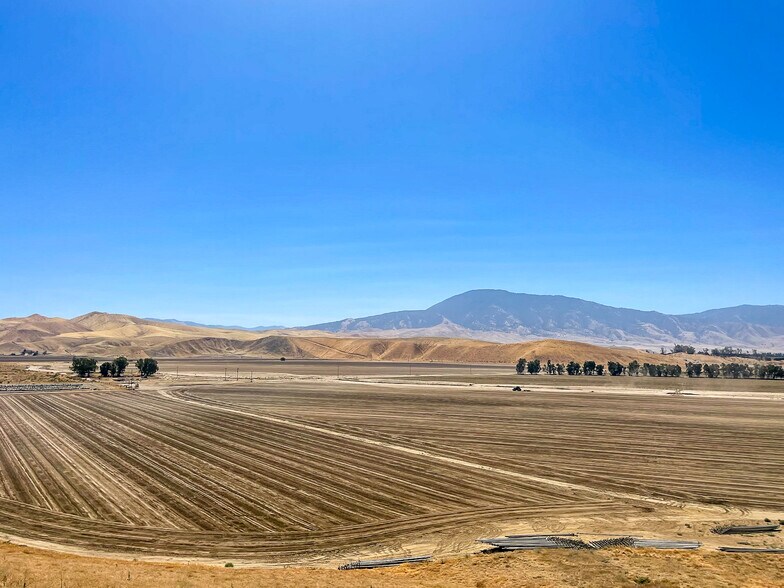 More Photos Of Bena Rd., Bakersfield Land For Sale