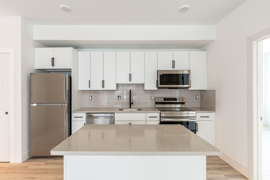 More Photos Of 809 Diamond St, Philadelphia Apartments For Sale