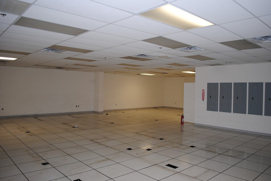 More Photos Of 1115 Garrisonville Rd, Stafford Office For Lease