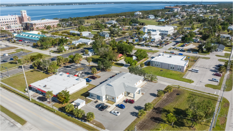 More Photos Of 355 Dupont St, Punta Gorda Office For Sale