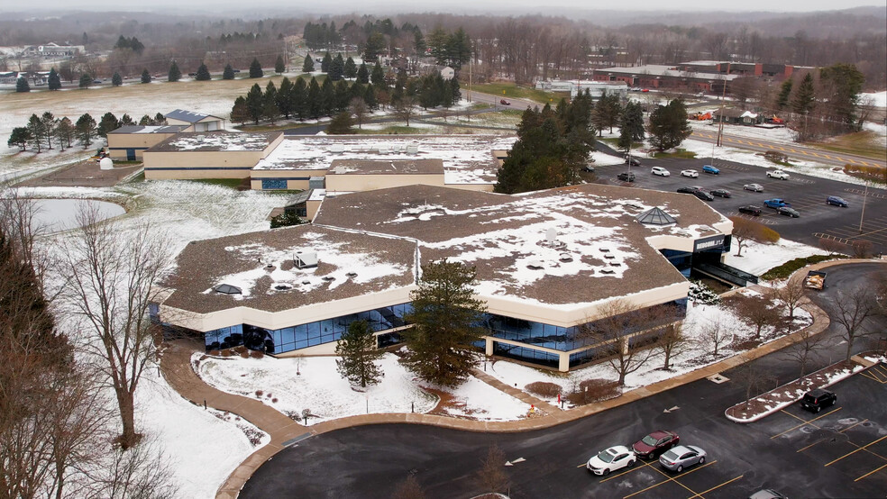 Primary Photo Of 1 Redcom Ctr, Victor Medical For Lease