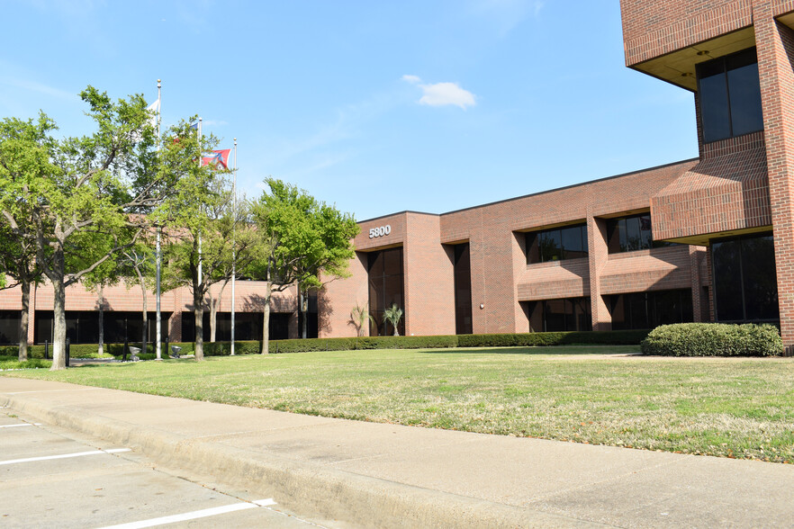 More Photos Of 5800 Campus Circle Dr E, Irving Office For Lease