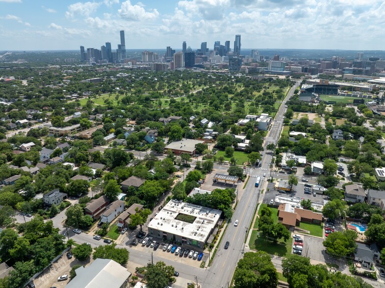 More Photos Of 1915 E Martin Luther King Jr Blvd, Austin Apartments For Sale