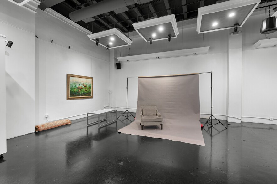 More Photos Of 939 N Magnolia Ave, Ocala Freestanding For Sale