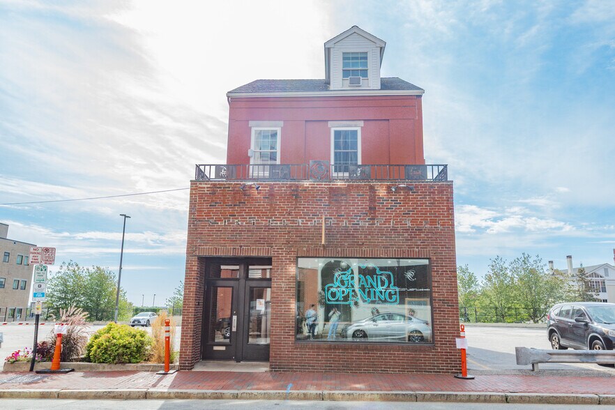 More Photos Of 110 Free St, Portland Medical For Sale