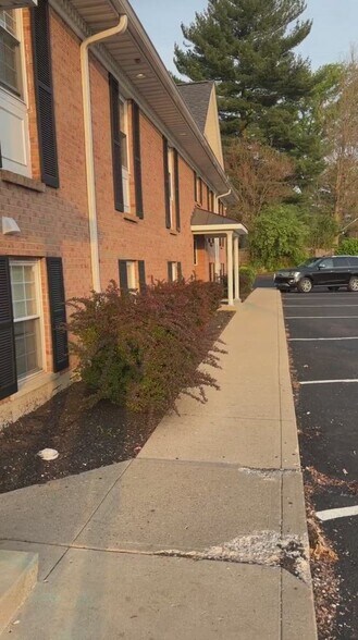 More Photos Of 7225 Colerain Ave, Cincinnati Office For Lease