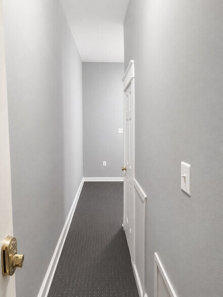 More Photos Of 7020 Woodland Ave, Philadelphia Apartments For Sale