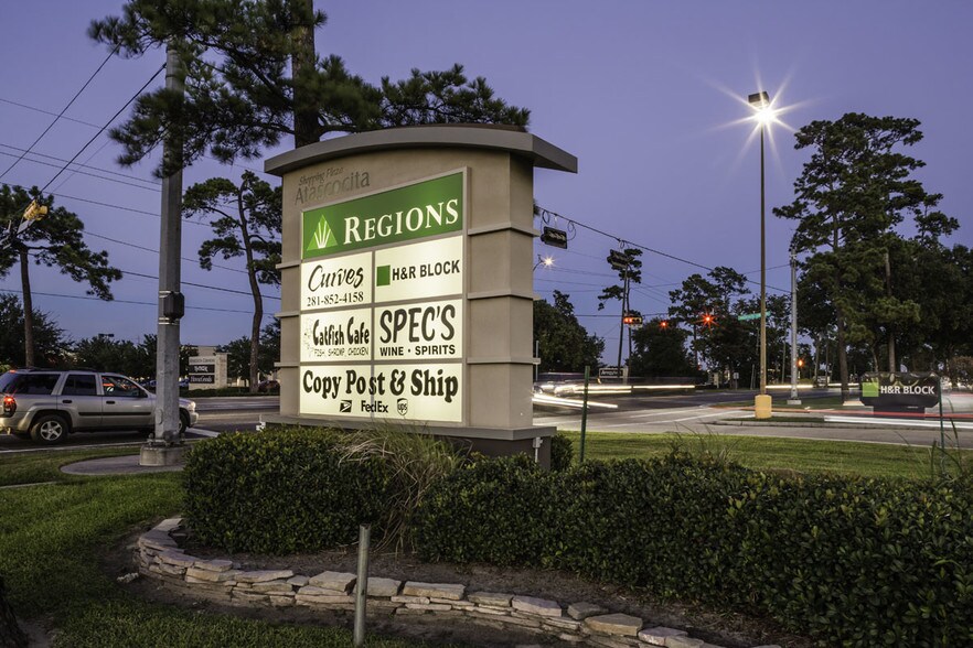 More Photos Of 6900-7072 E FM 1960, Humble Unknown For Lease