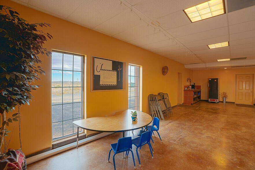More Photos Of 1498 E. US-90, Marfa General Retail For Sale