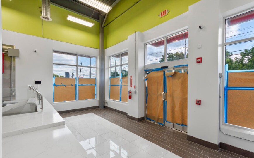 More Photos Of 1822 N Olden Ave, Ewing Restaurant For Sale