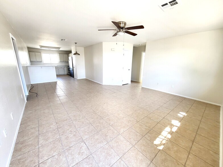 More Photos Of 1171 Sixshooter Ave, Pahrump Apartments For Sale
