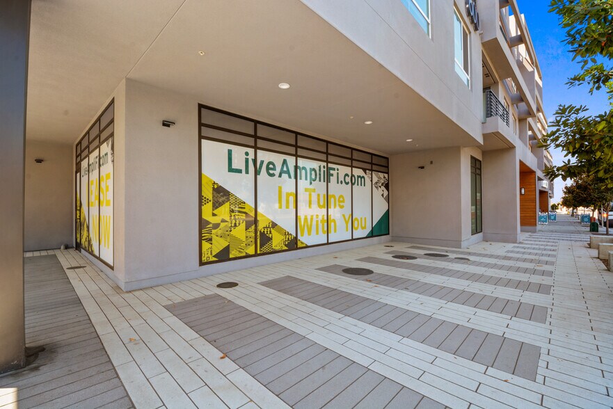 More Photos Of 600 W Commonwealth Ave, Fullerton Apartments For Lease