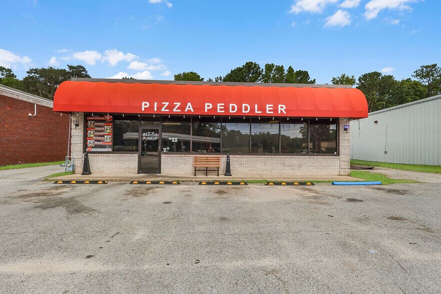 More Photos Of 40 Butler St, Midway Specialty For Sale