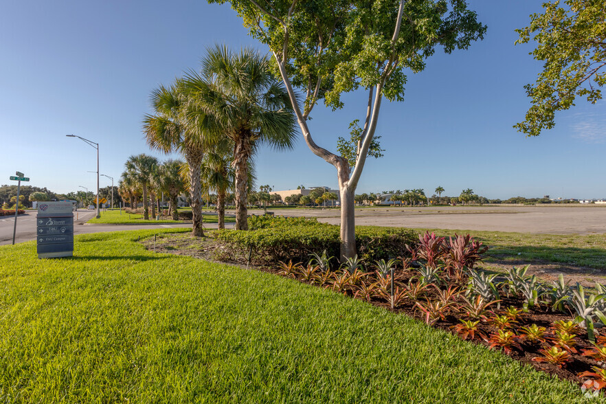 Primary Photo Of FAU Blvd, Boca Raton Land For Sale