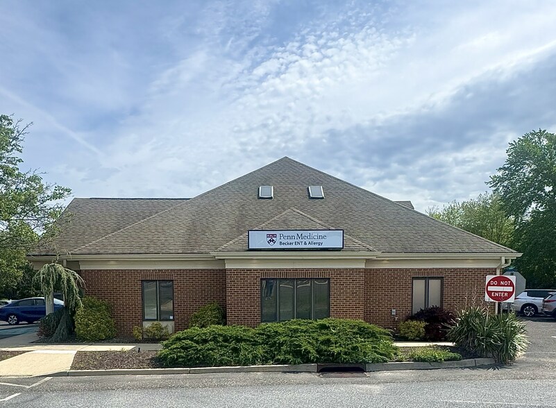 More Photos Of 709 Haddonfield Berlin Rd, Voorhees Medical For Sale