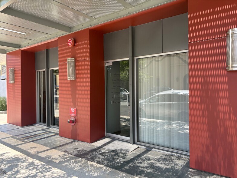 More Photos Of 65 W Dayton St, Pasadena Coworking Space