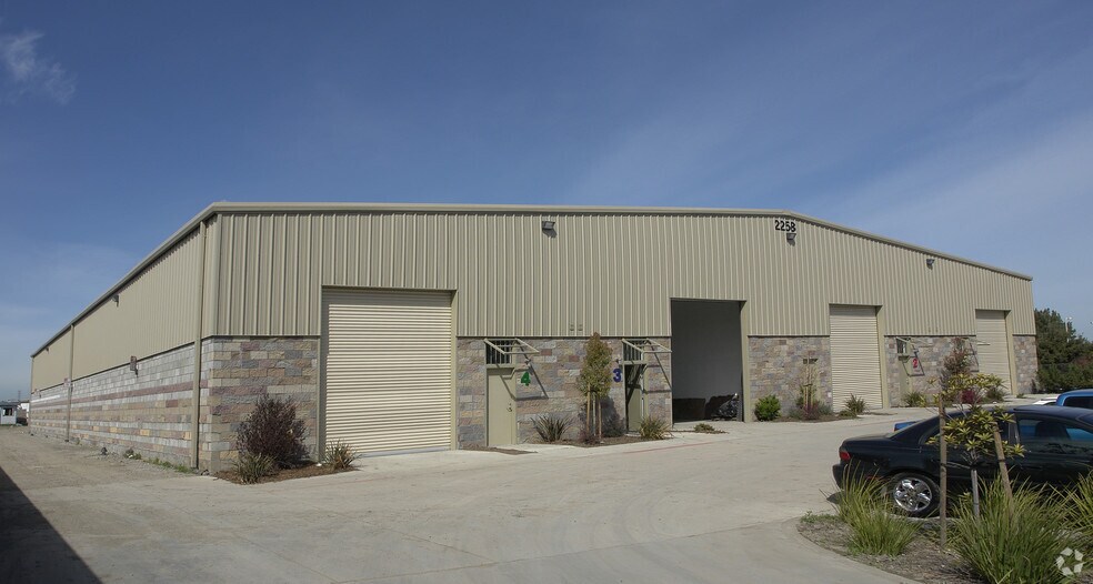 More Photos Of 2258 Central St, Richmond Warehouse For Lease