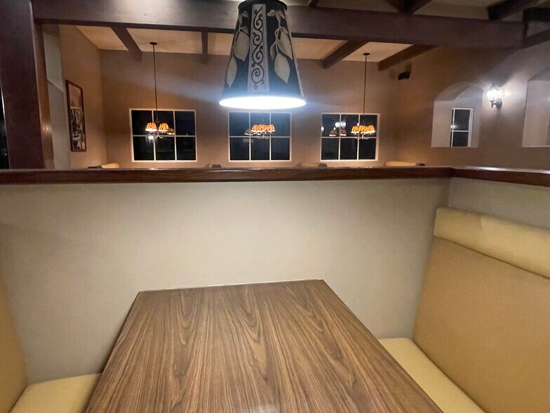 More Photos Of 125 S 10th St, Santa Paula Restaurant For Lease