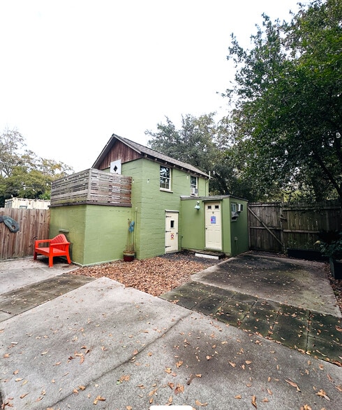 More Photos Of 1478 Remount Rd, Charleston General Retail For Sale