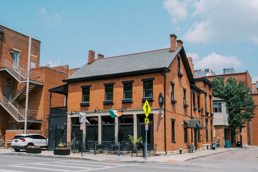 Primary Photo Of 22-24 E Mound St, Columbus General Retail For Sale