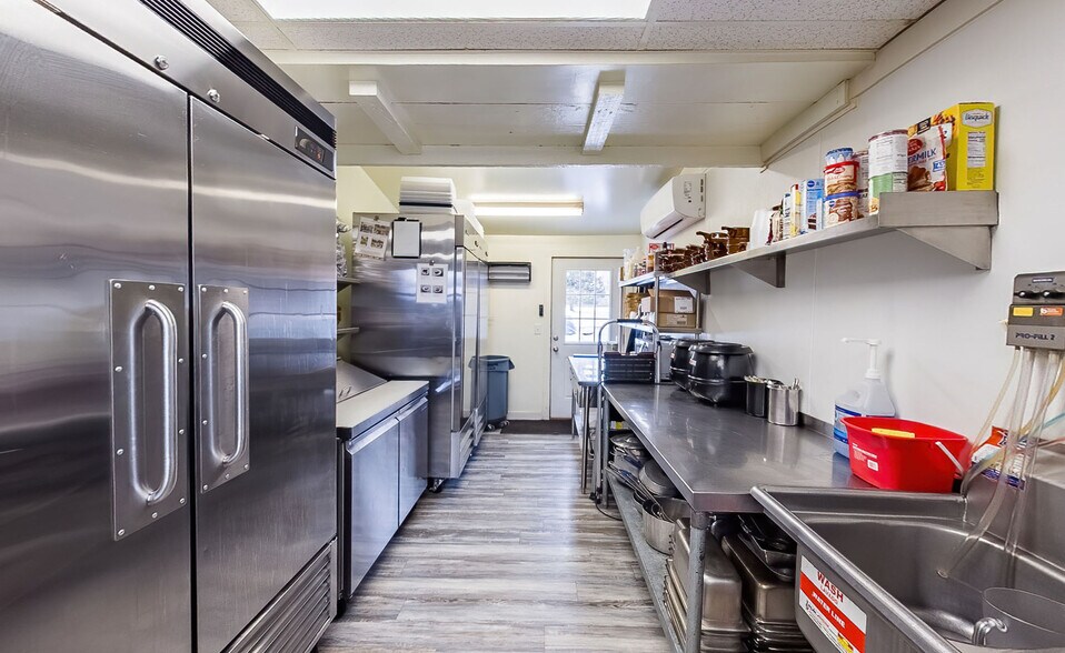 More Photos Of 184 Jamison City Rd, Benton Restaurant For Sale