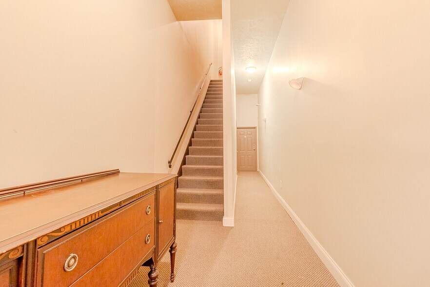 More Photos Of , Pittsburgh Multifamily For Sale