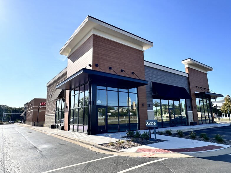 Primary Photo Of 15848 S Cicero Ave, Oak Forest Storefront For Lease