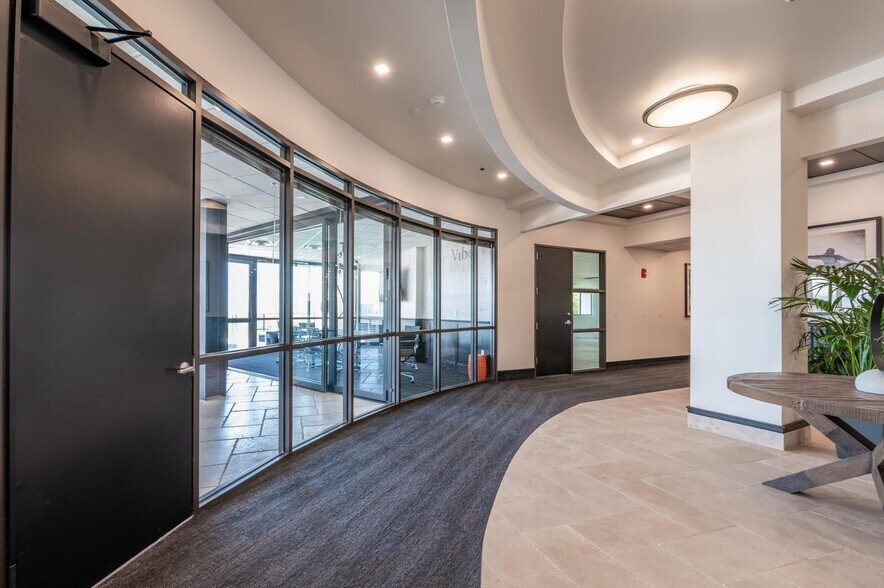 More Photos Of 6440 S Wasatch Blvd, Salt Lake City Office For Lease