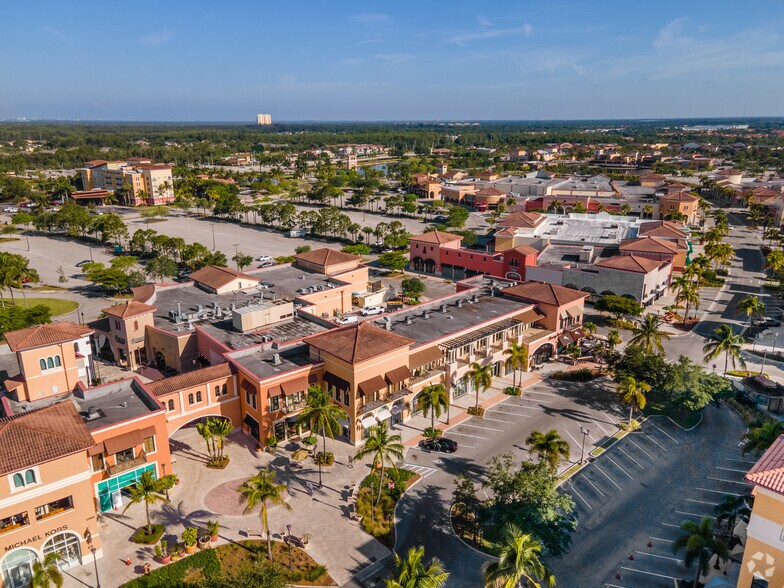 More Photos Of 23150 Fashion Dr, Estero Storefront Retail Office For Lease