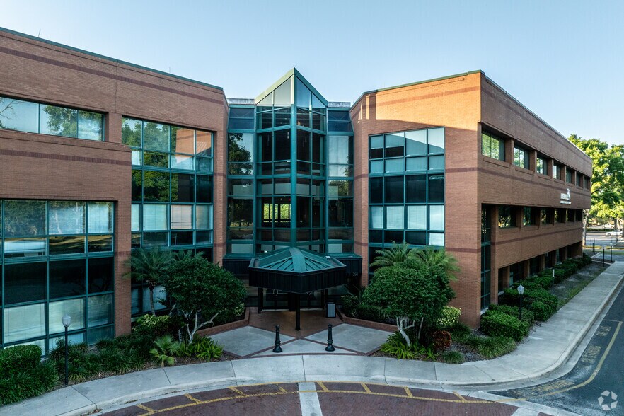 More Photos Of 250 International Pky, Lake Mary Office For Lease