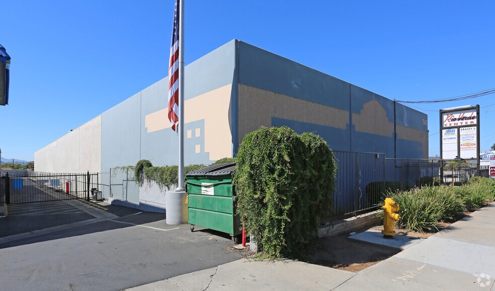 More Photos Of 1145 Greenfield Dr, El Cajon Service For Lease