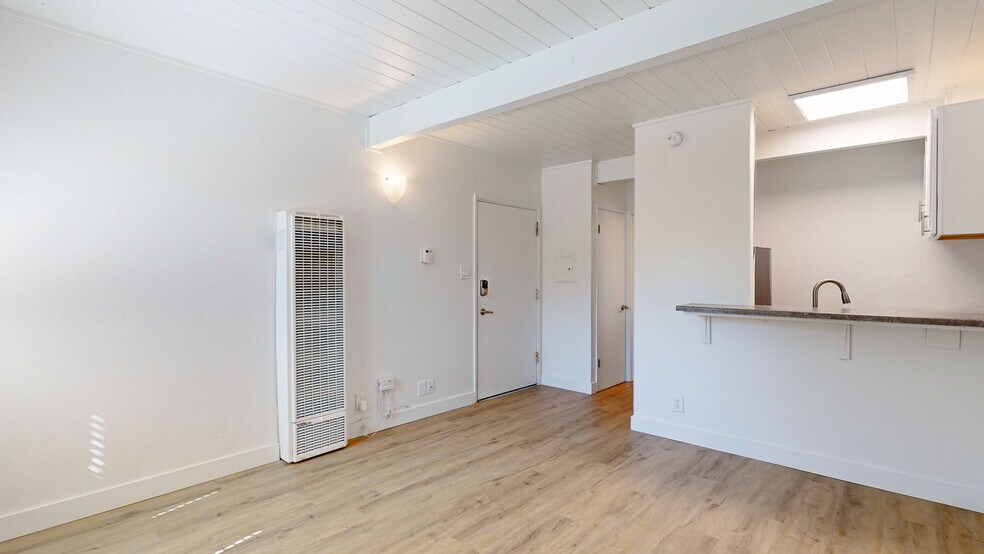 More Photos Of 390-406 Woodland Ave, San Rafael Apartments For Sale