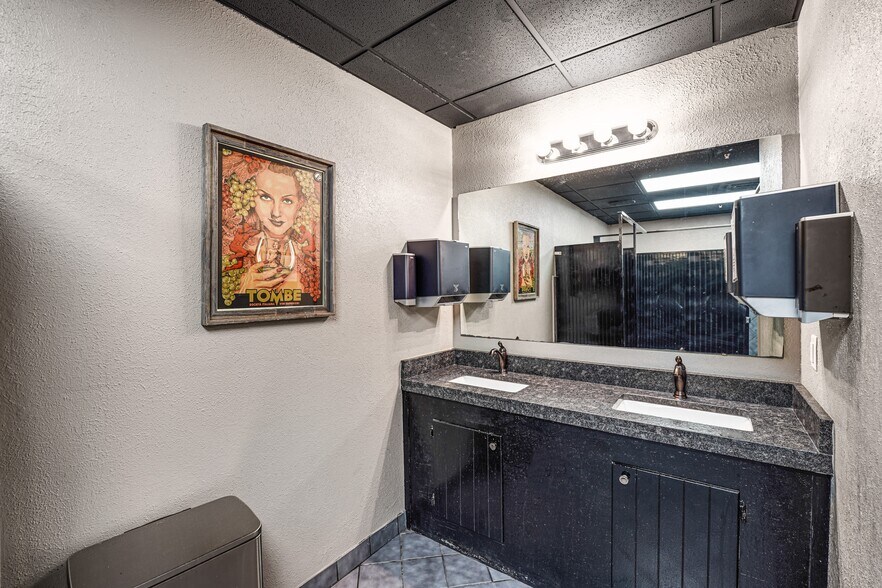 More Photos Of 1240 Fort Bragg Rd, Fayetteville Restaurant For Sale