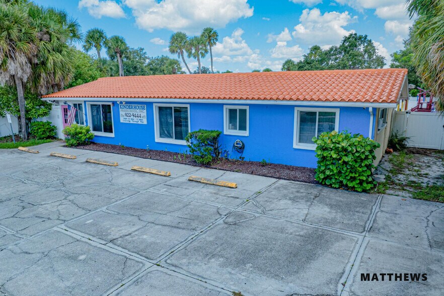 Primary Photo Of 2719 Constitution Blvd, Sarasota Daycare Center For Sale